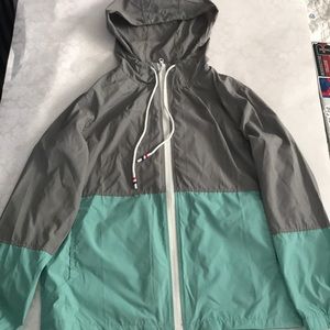 Grey/light blue windbreaker